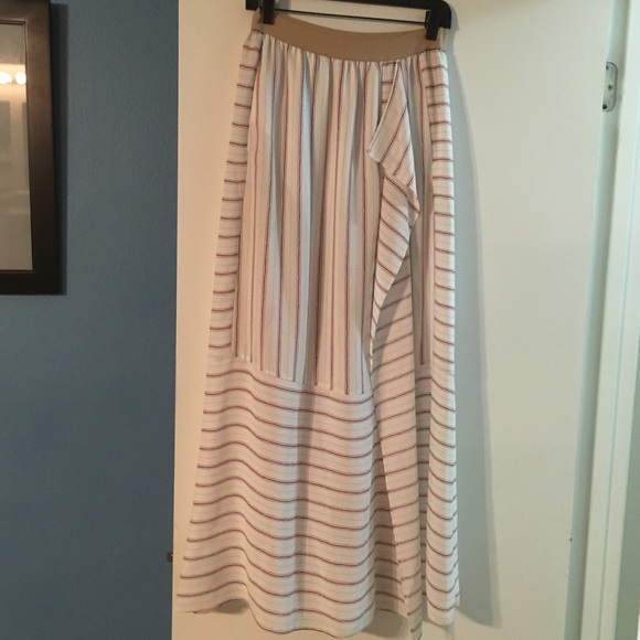 Bcbg maxi skirt - Picture 4 of 6